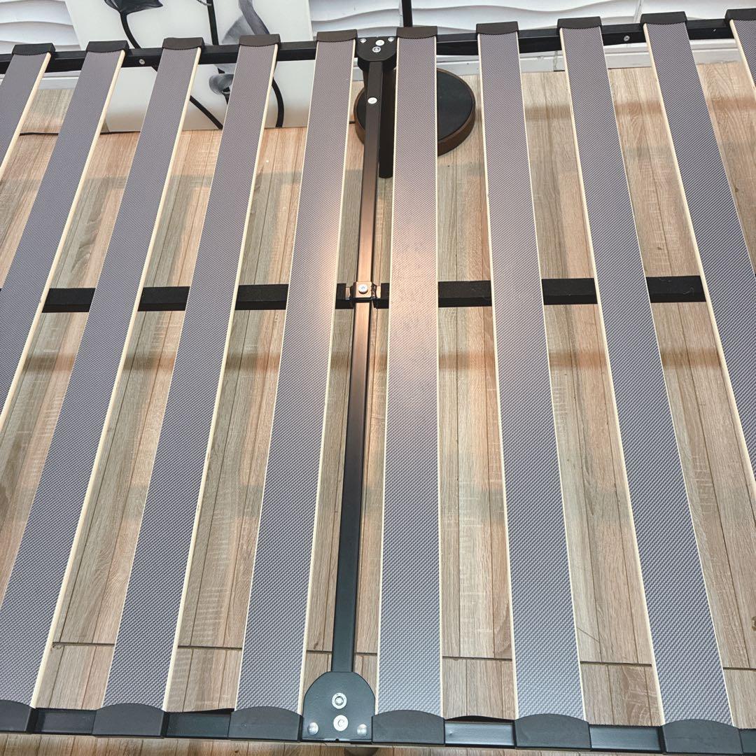 ◇大阪府全域 神戸市 配達料無料！◇ベッドフレーム◇セミダブルサイズ◇