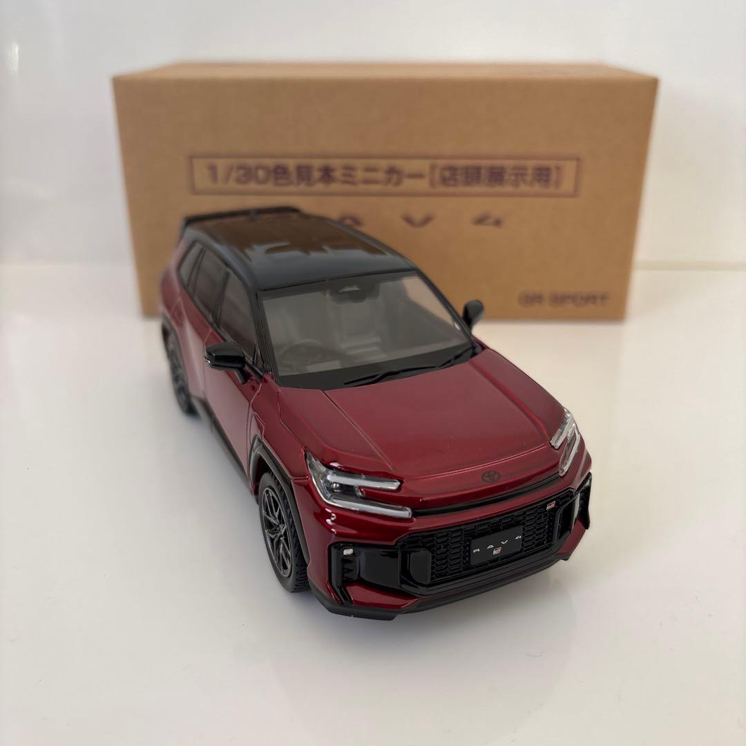 新型RAV4 GR ミニカー カラーサンプル エモーショナルレッドⅡ【非売品