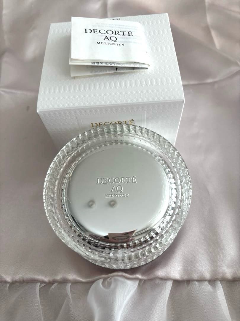 DECORTÉ AQ ミリオリティ フェイスパウダー n 30g