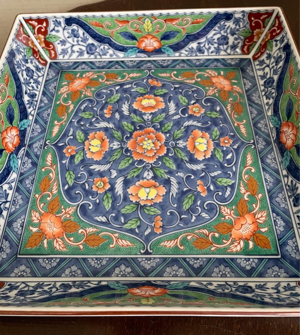 美濃焼　前畑陶器 庫山窯 染錦色絵牡丹文 染付花唐草大角皿1枚、中角皿5枚セット