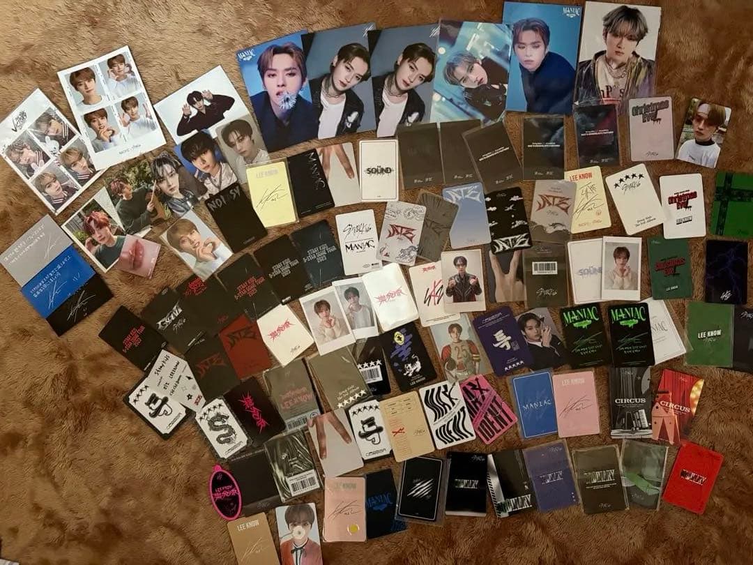 最終値下げ✨️StrayKids リノ Leebit トレカ ぬいぐるみ