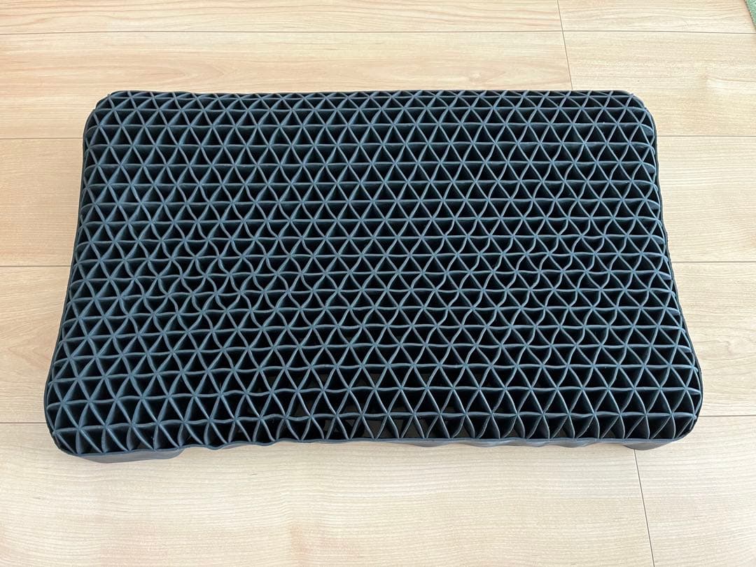 ハビラ　美品　ヒツジのいらない枕　至極