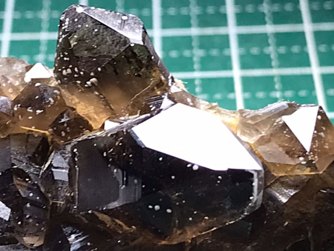 国産鉱物　南洋美人クラスター　ちんの峠　極美晶