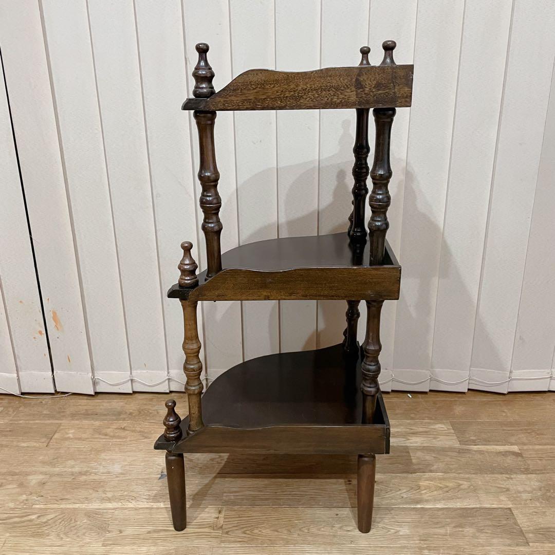 【レア】アンティーク　木製　コーナーラック　飾り棚　ビンテージ　収納　3段