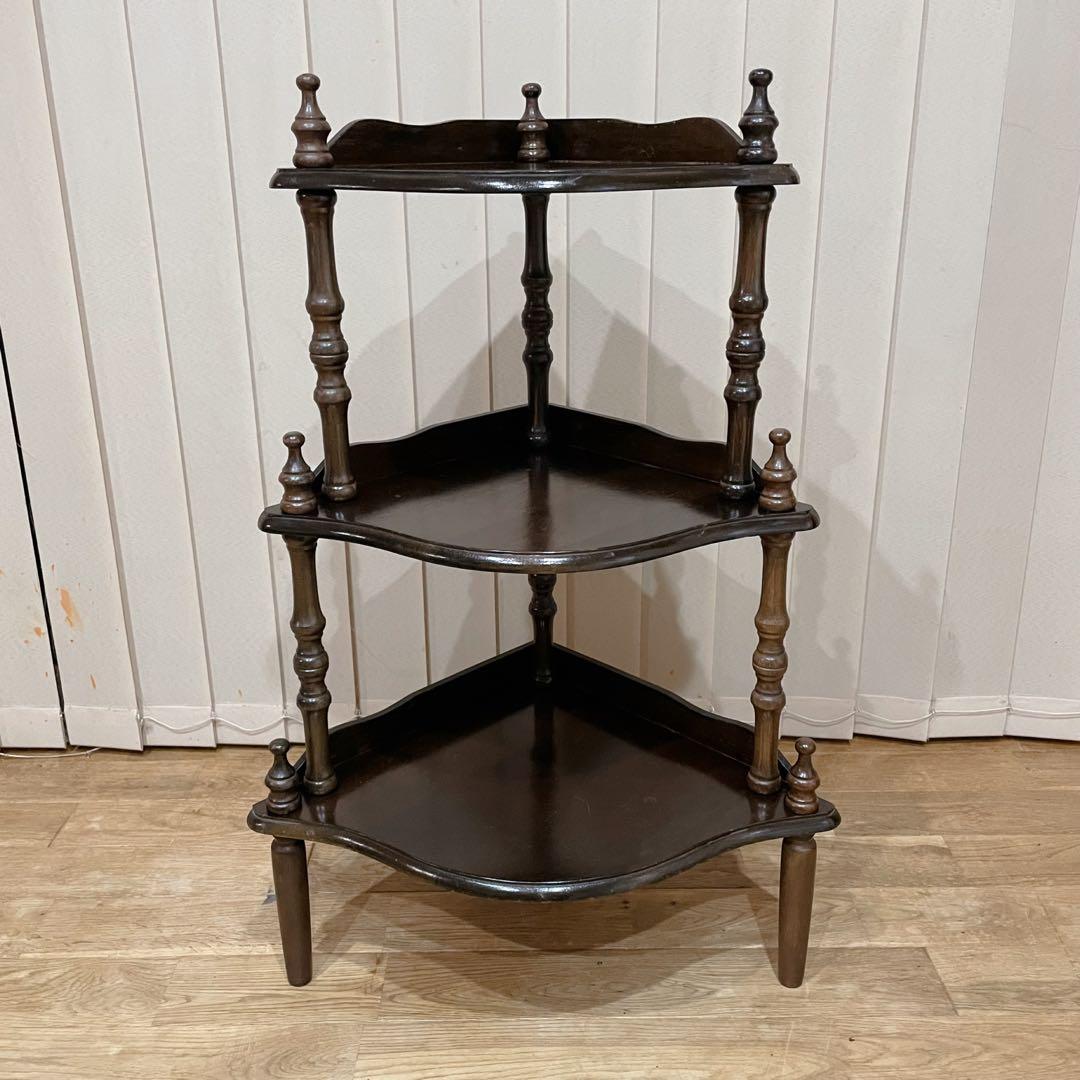 【レア】アンティーク　木製　コーナーラック　飾り棚　ビンテージ　収納　3段