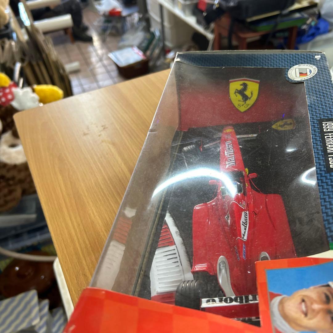 1999 FERRARI F399 1:18 ミハエルシューマッハコレクション - メルカリ
