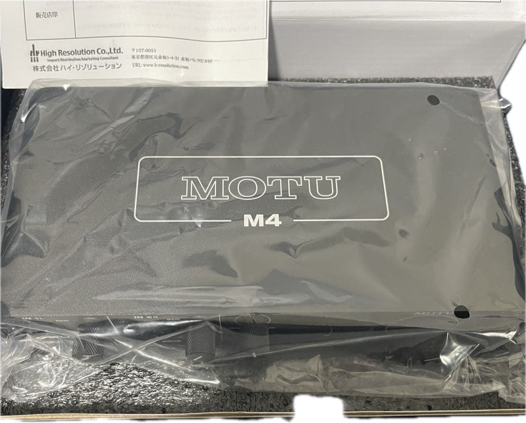 MOTU / M4 / オーディオインターフェイス 変換ジャック付き