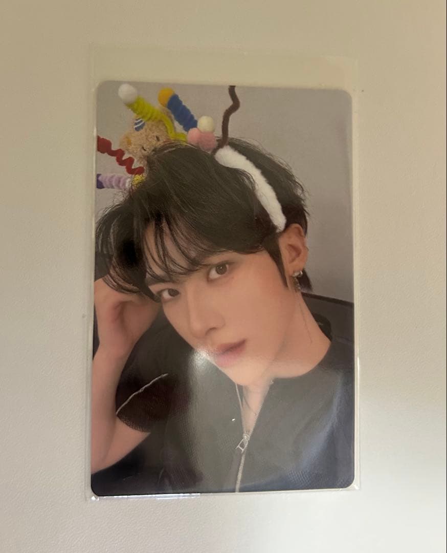 zb1 リッキー 7000円 トレカ - メルカリ