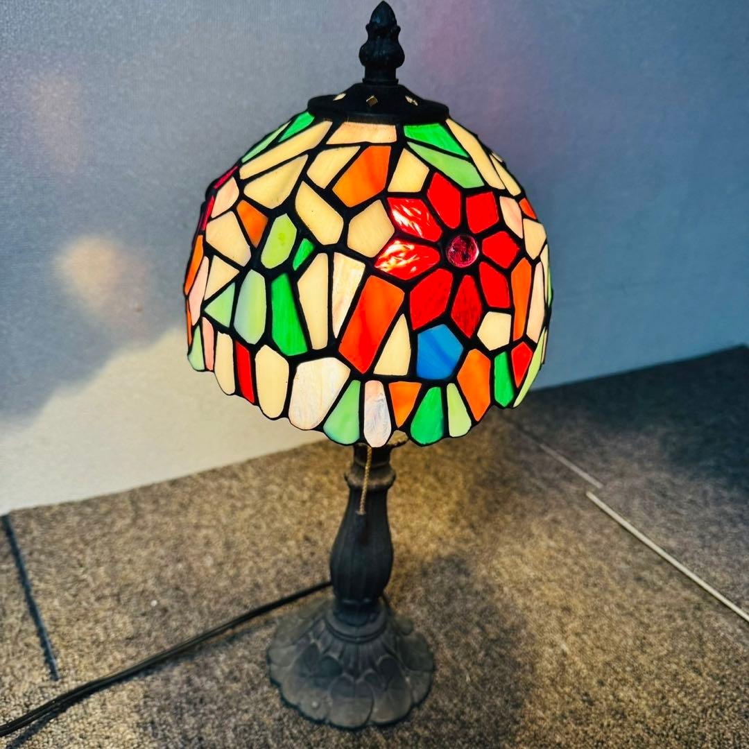 D68アンティーク品✨ステンドグラスランプ スタンドライト おしゃれインテリア