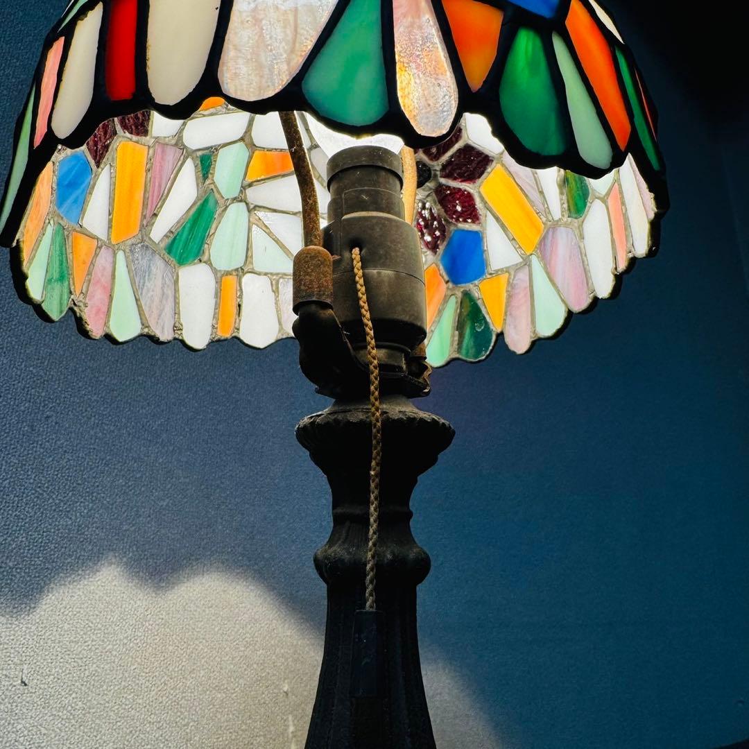 D68アンティーク品✨ステンドグラスランプ スタンドライト おしゃれインテリア