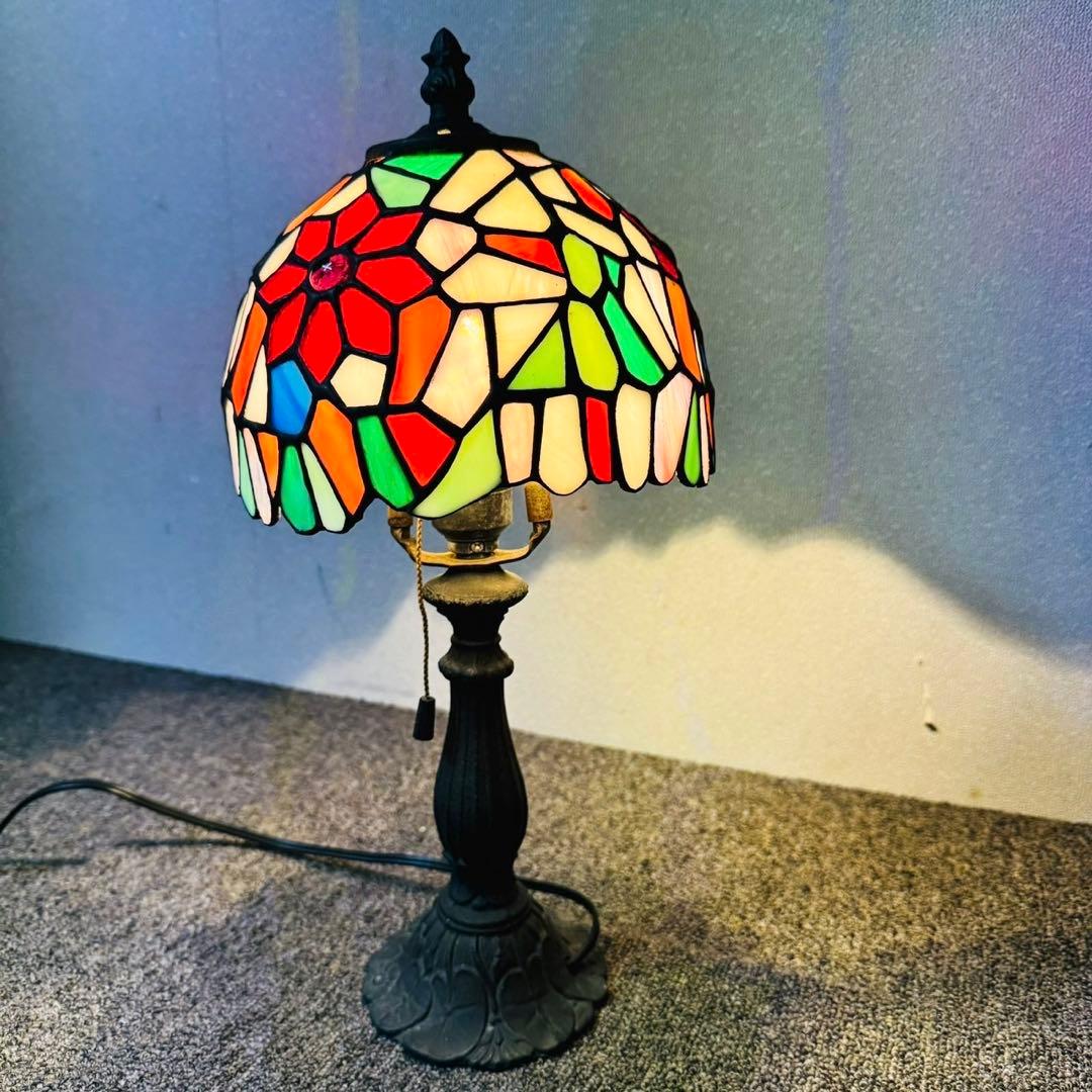 D68アンティーク品✨ステンドグラスランプ スタンドライト おしゃれインテリア