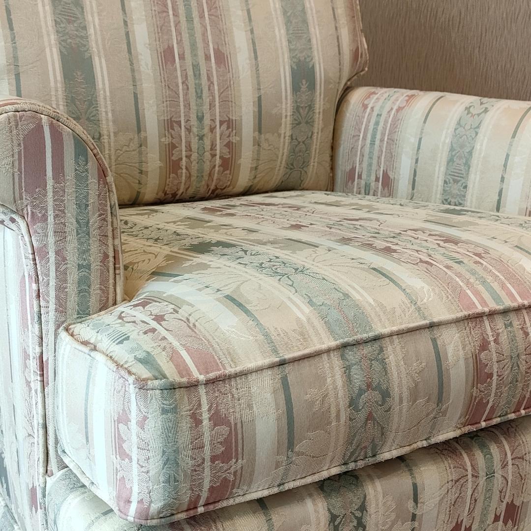 〈美品〉トーマスビル　一人掛けソファ　米国製　クッション付き②