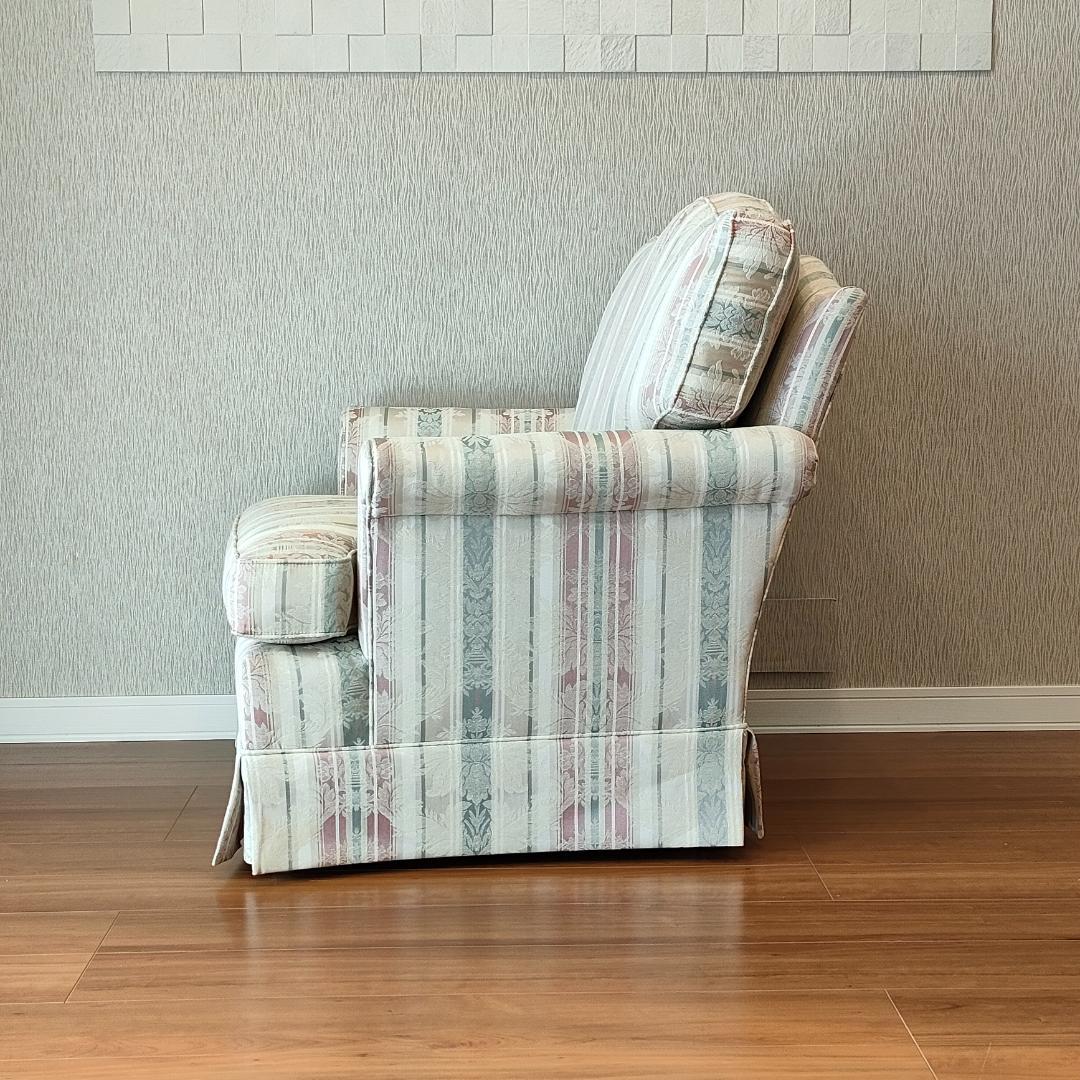 〈美品〉トーマスビル　一人掛けソファ　米国製　クッション付き②