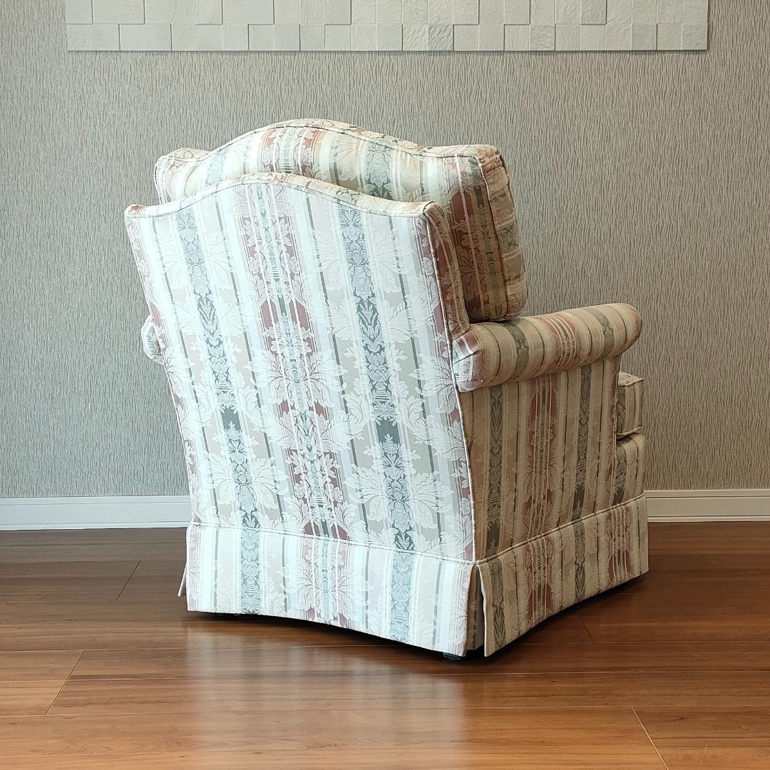 〈美品〉トーマスビル　一人掛けソファ　米国製　クッション付き②