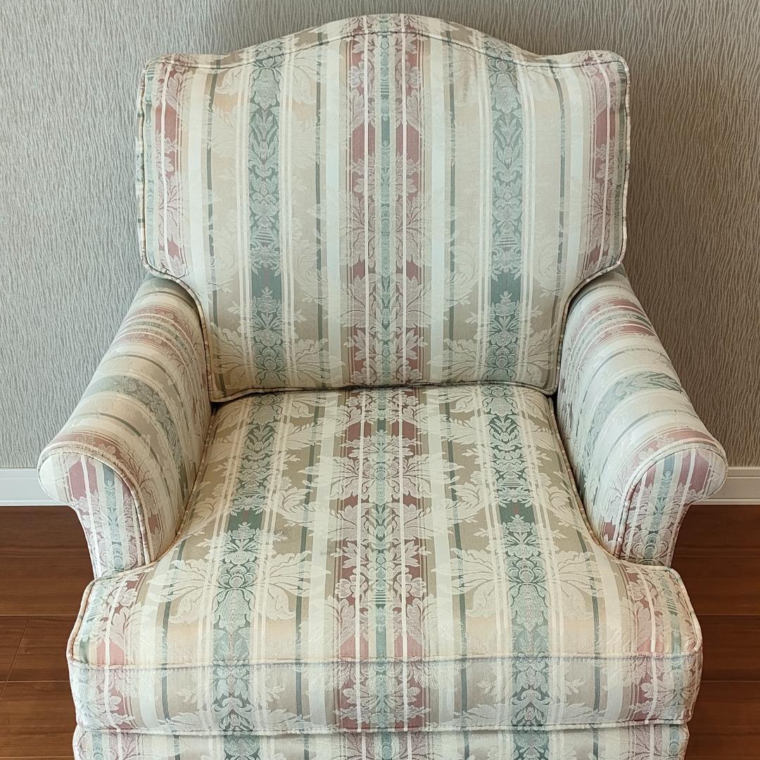 〈美品〉トーマスビル　一人掛けソファ　米国製　クッション付き②