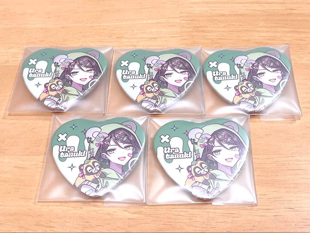 うらたぬき 缶バッヂ - メルカリ