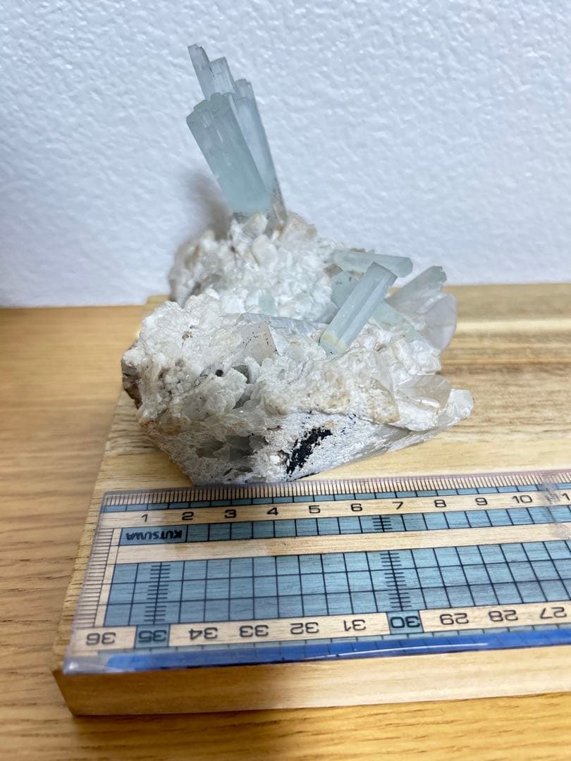 【雲母アクアマリン】世界に一つ！天然石　原石　雲母つき