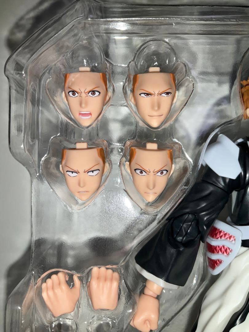 【中古品】S.H.Figuarts 黒崎一護 -二刀斬月-