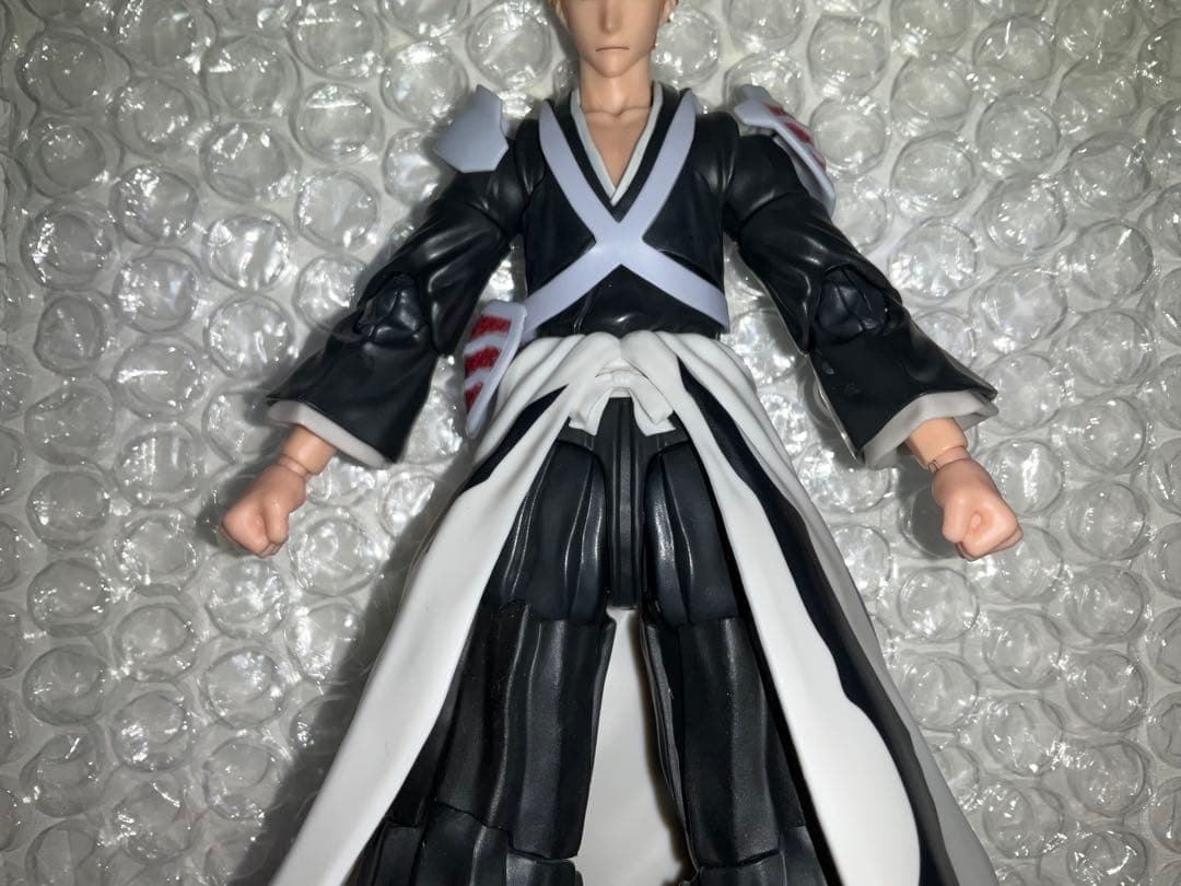 【中古品】S.H.Figuarts 黒崎一護 -二刀斬月-