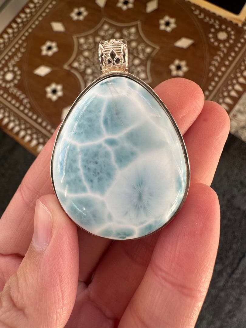 ラリマー涙型ペンダント