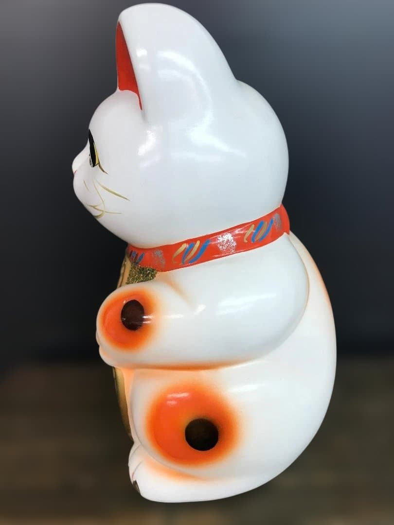 【縁起物】招き猫 常滑焼　招き猫7号約23ｃｍ　右手上げ 金運招福 置物