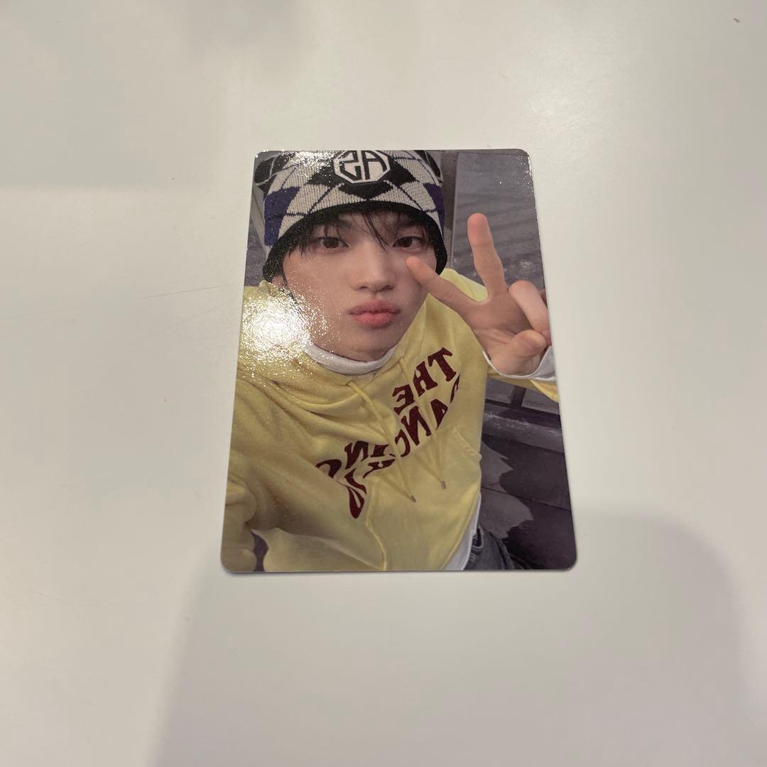 TWS play hard play mode シニュ封入トレカ - メルカリ