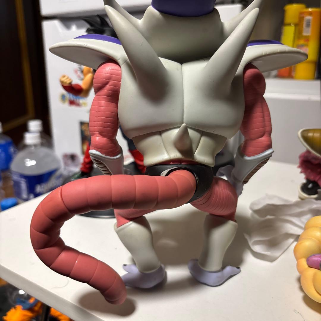 ドラゴンボールフィギュア　フリーザ第三形態