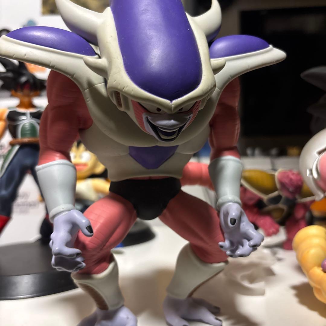 ドラゴンボールフィギュア　フリーザ第三形態