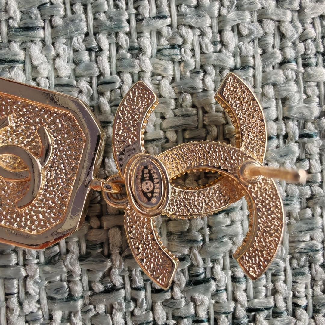 CC ロゴ クリスタルピアス