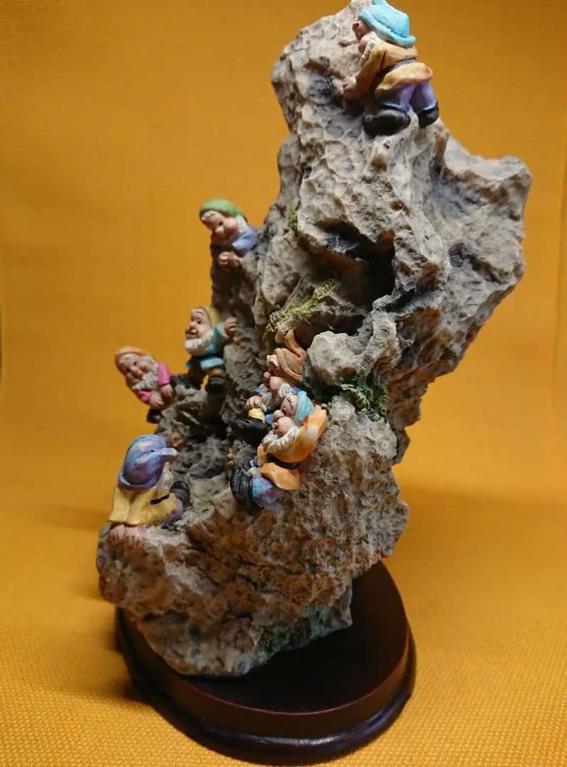 ヨーロッパ　人形　七人の小人　彫像　置物　インテリア　工芸品　美術品　A2765