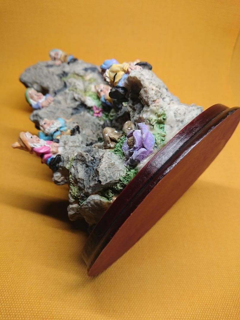 ヨーロッパ　人形　七人の小人　彫像　置物　インテリア　工芸品　美術品　A2765