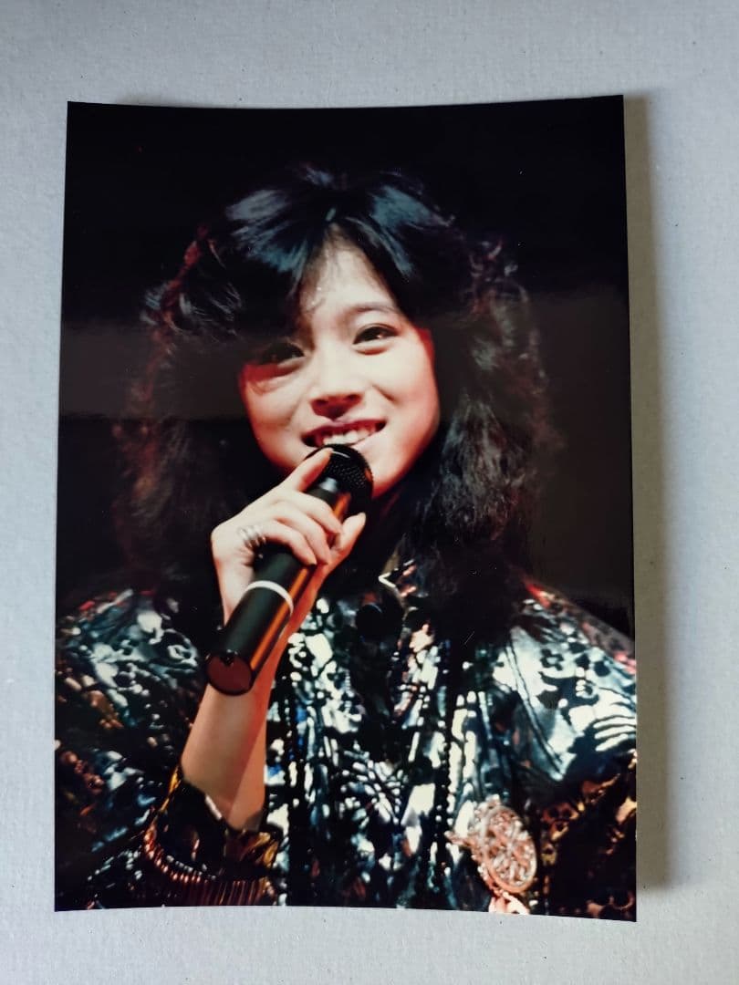 生写真】中森明菜4枚セット - メルカリ