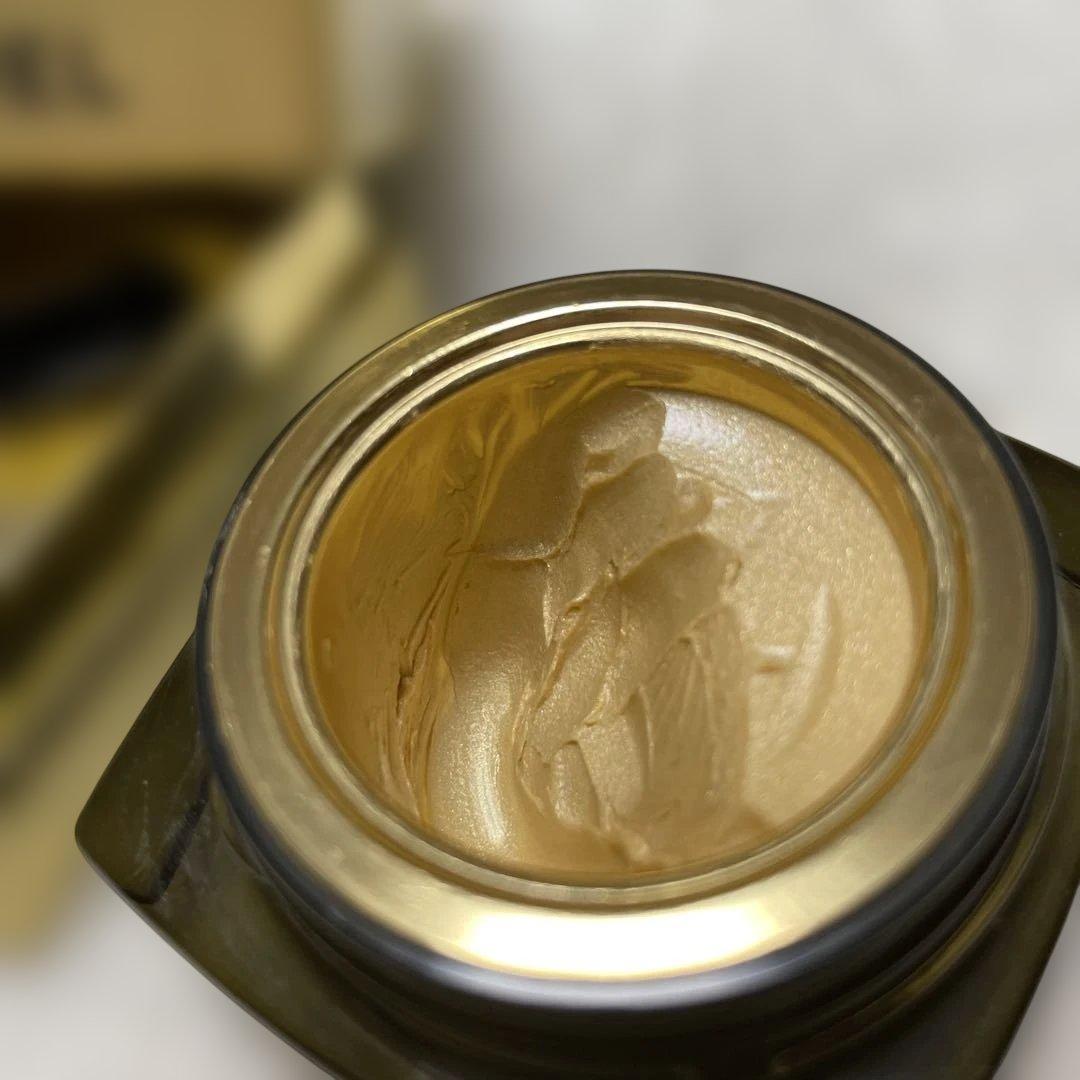 CHANELサブリマージュレクストレポマドール15g