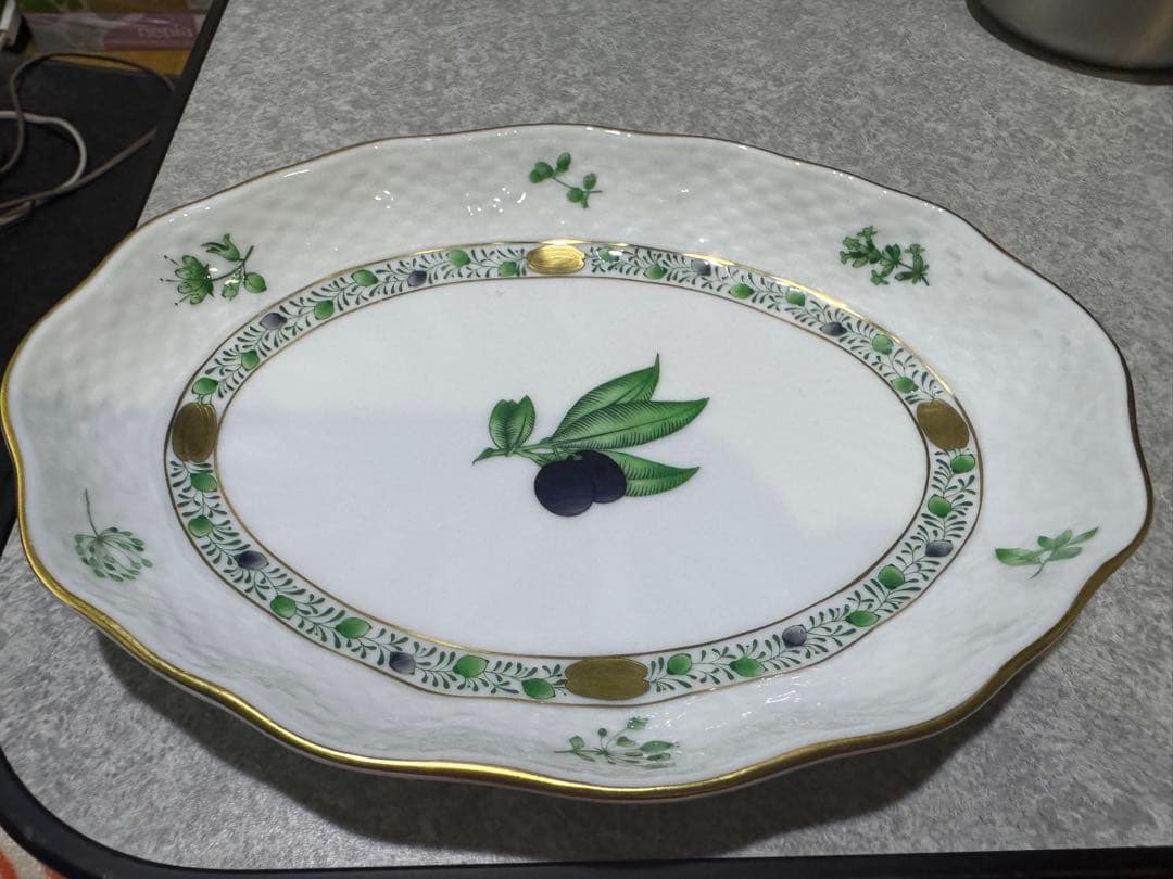 ヘレンド　ハーブ　お皿とクリーマーとオープンシュガーのセット　美品