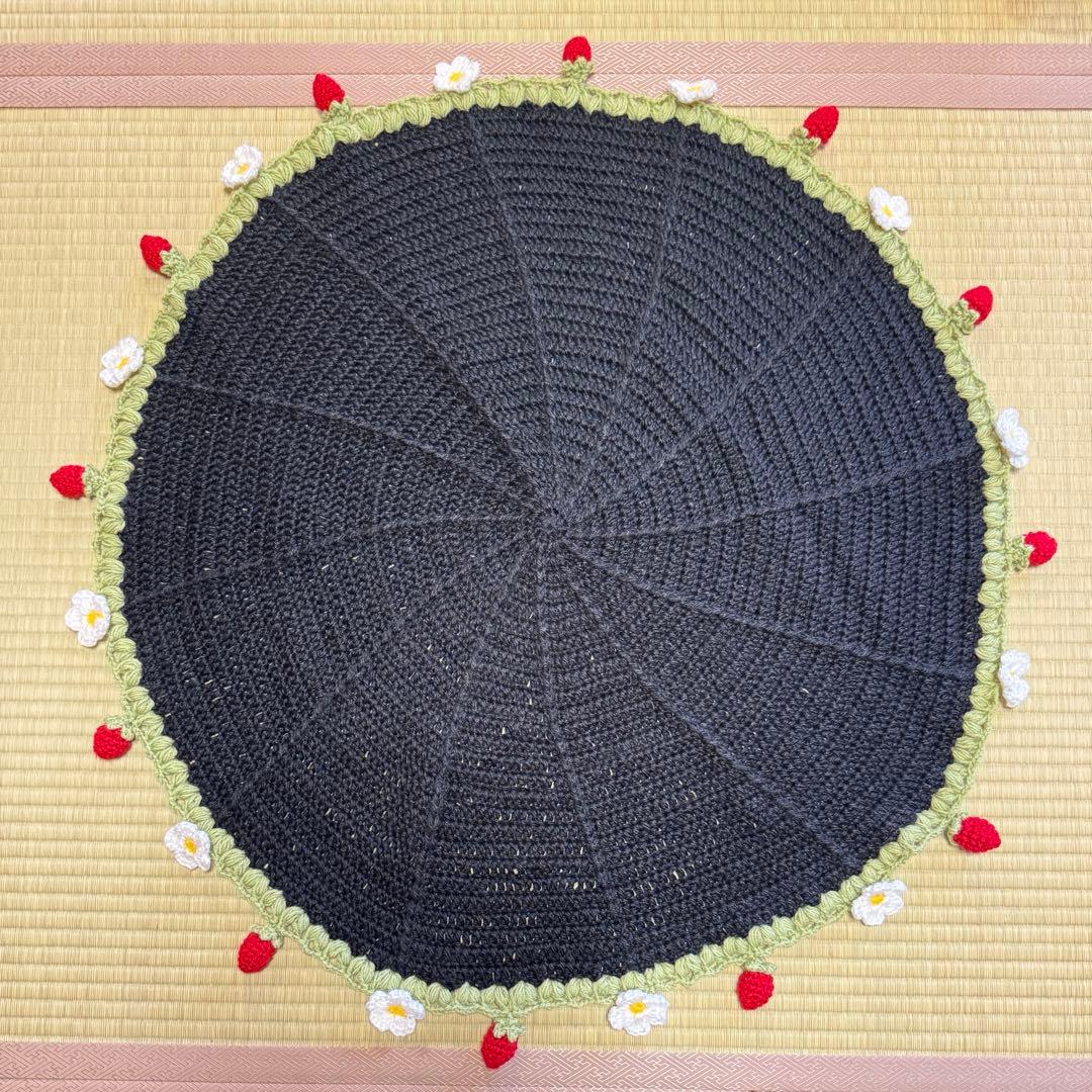 kaorin4946様】花束ブーケ いちご 黒 - メルカリ