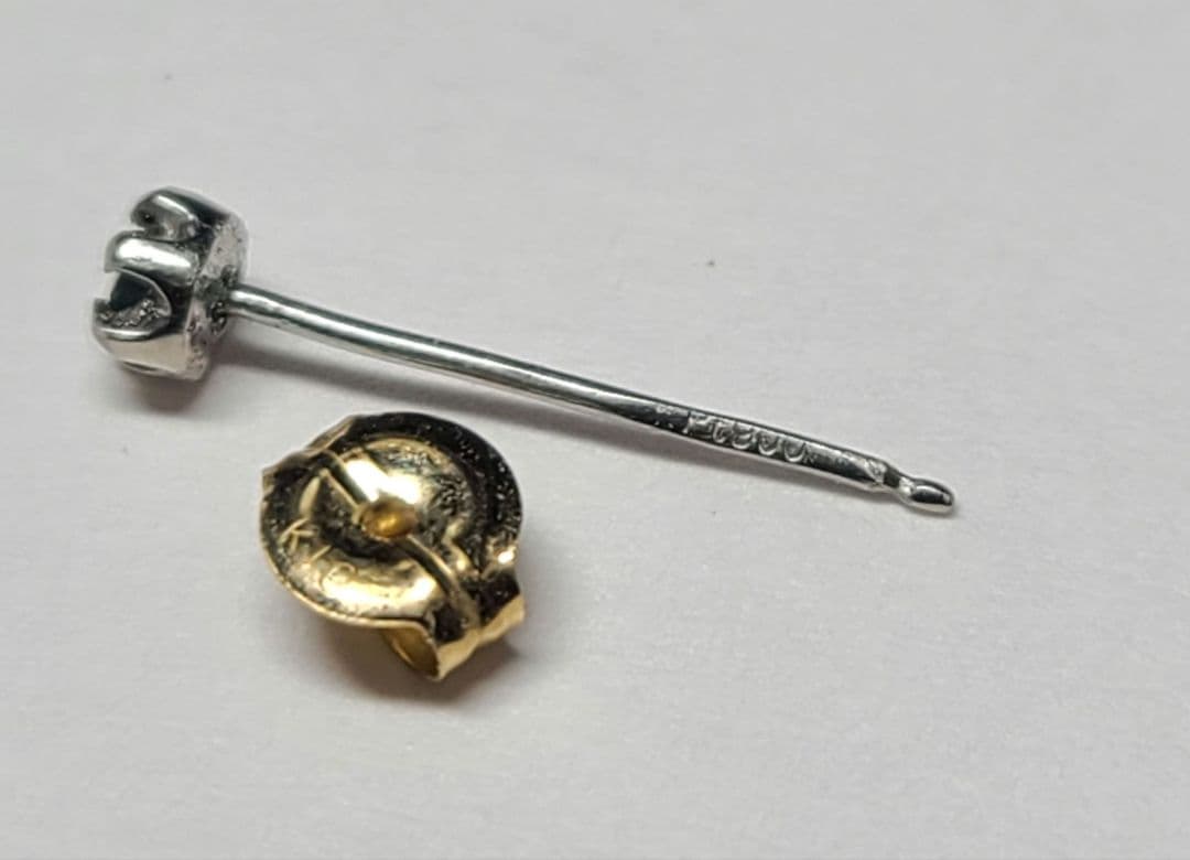 正にオールドネオンカラーの濃いブルー★バターリャパライバトルマリンプラチナ★