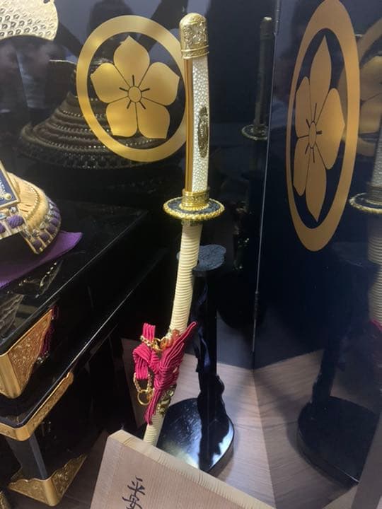 観輝兜　5月人形