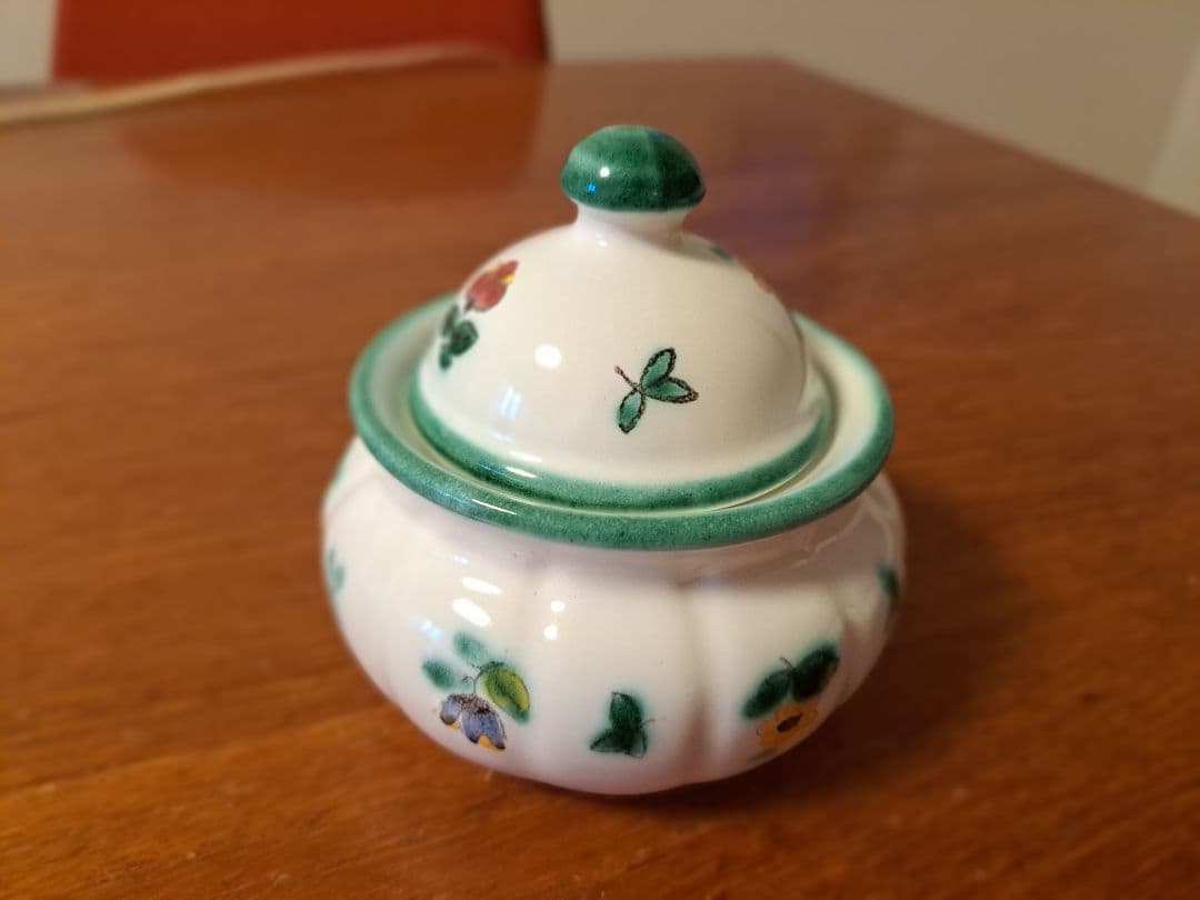 未使用です。　オーストリア　グムンドナーケラミック　モーニングセット一式