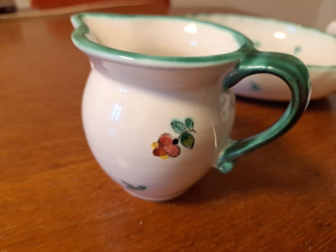 未使用です。　オーストリア　グムンドナーケラミック　モーニングセット一式