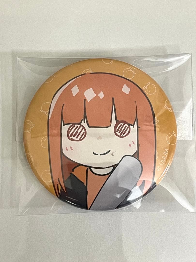 カラフルピーチ えとさん 横浜限定 直筆イラスト缶バッジ ホロトレカ