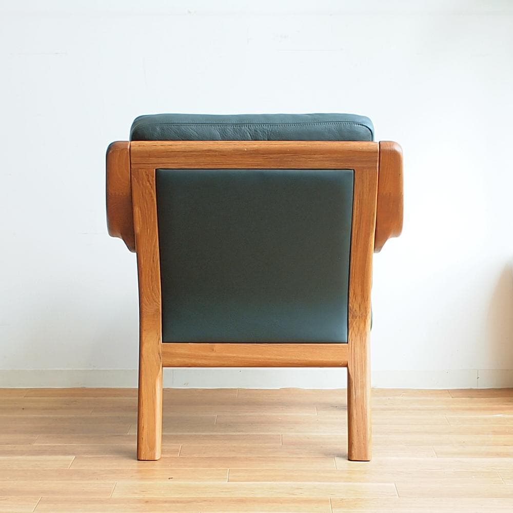 ビンテージ デンマーク製 P.J.Furniture チーク 1人掛けソファ B