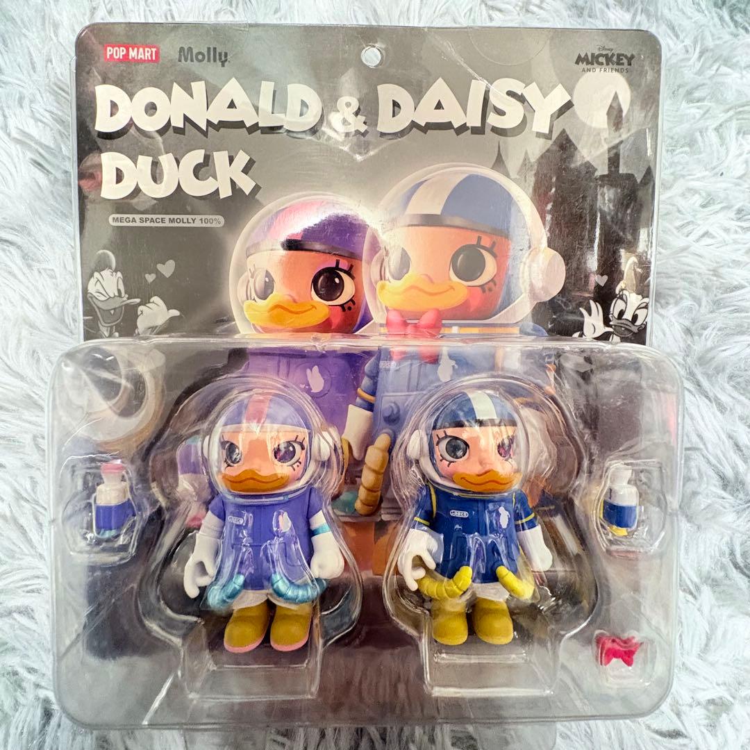 POP MART ドナルド　デイジー　SPACE MOLLY 100% 未開封