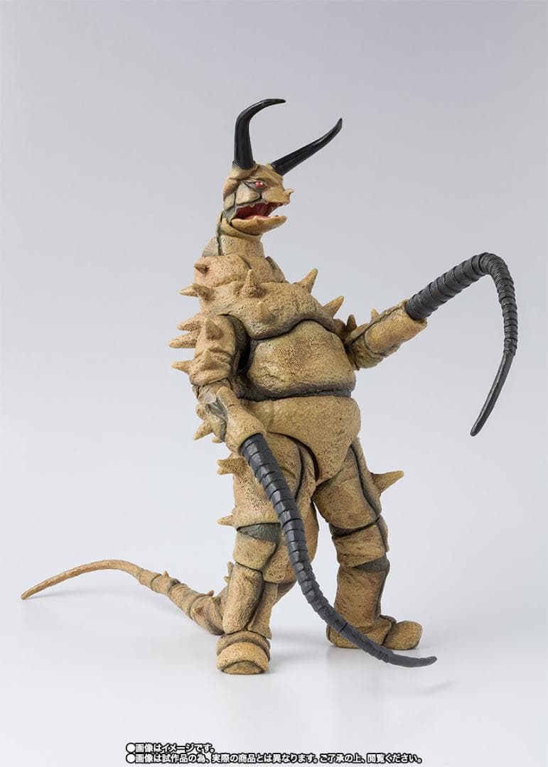 S.H.Figuarts ウルトラマンジャック&グドン&ツインテール - メルカリ