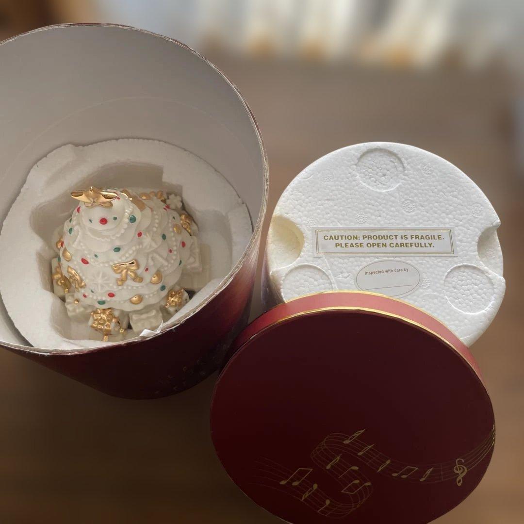 Lenox クリスマスツリー 置物 音楽機能付き