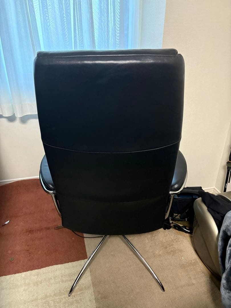 極美品 Lサイズ エコーネス 本革リクライニングチェア ストレスレス①