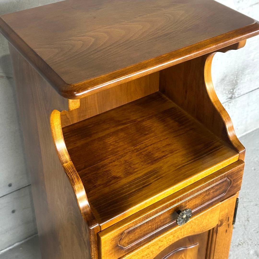 ★karimoku★ カリモク コロニアル 電話台 キャビネット｜高級木製家具