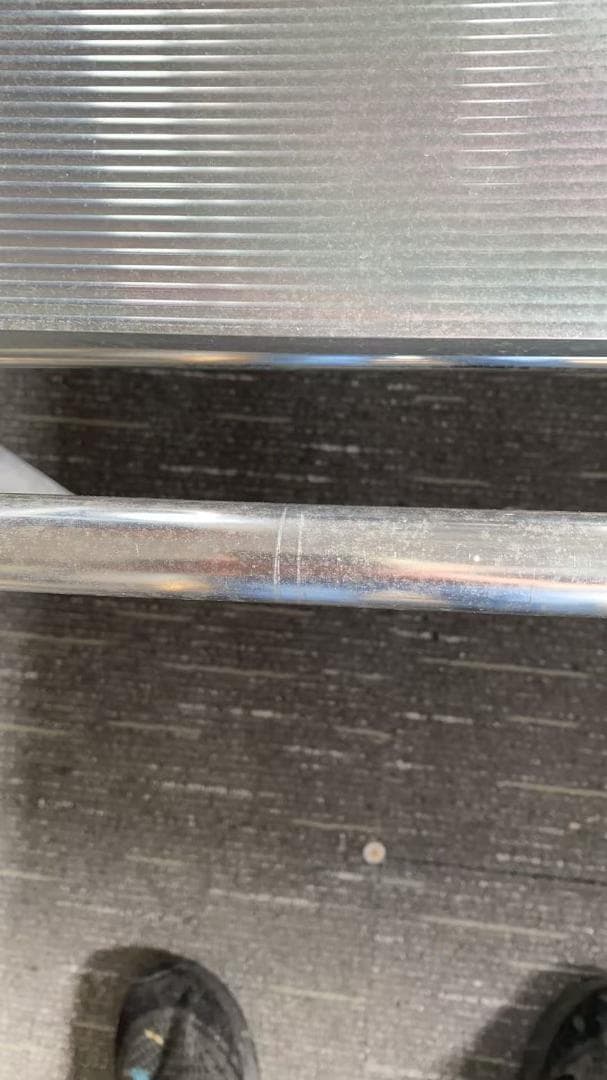 アルミ製アームレスト付き椅子 訳あり品　写真をご確認 SF27-08