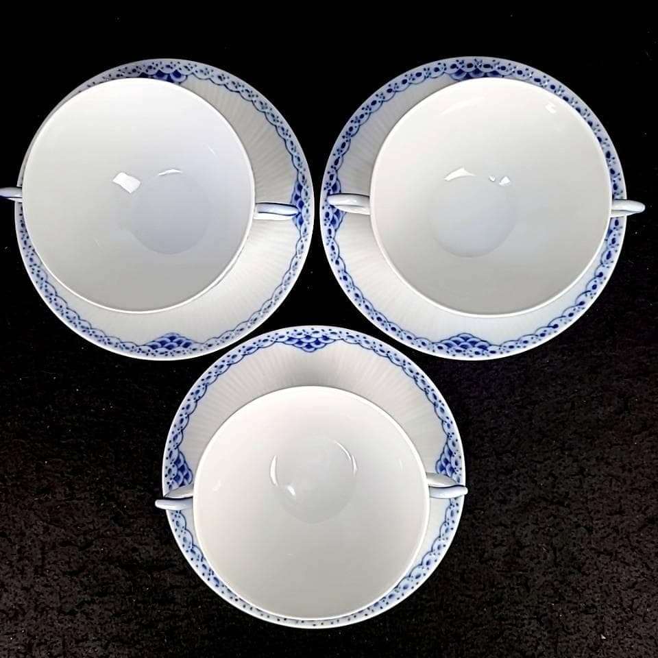 ♪美品♪ロイヤルコペンハーゲン　プリンセス　ブルー　スープカップ　蓋付き　3客