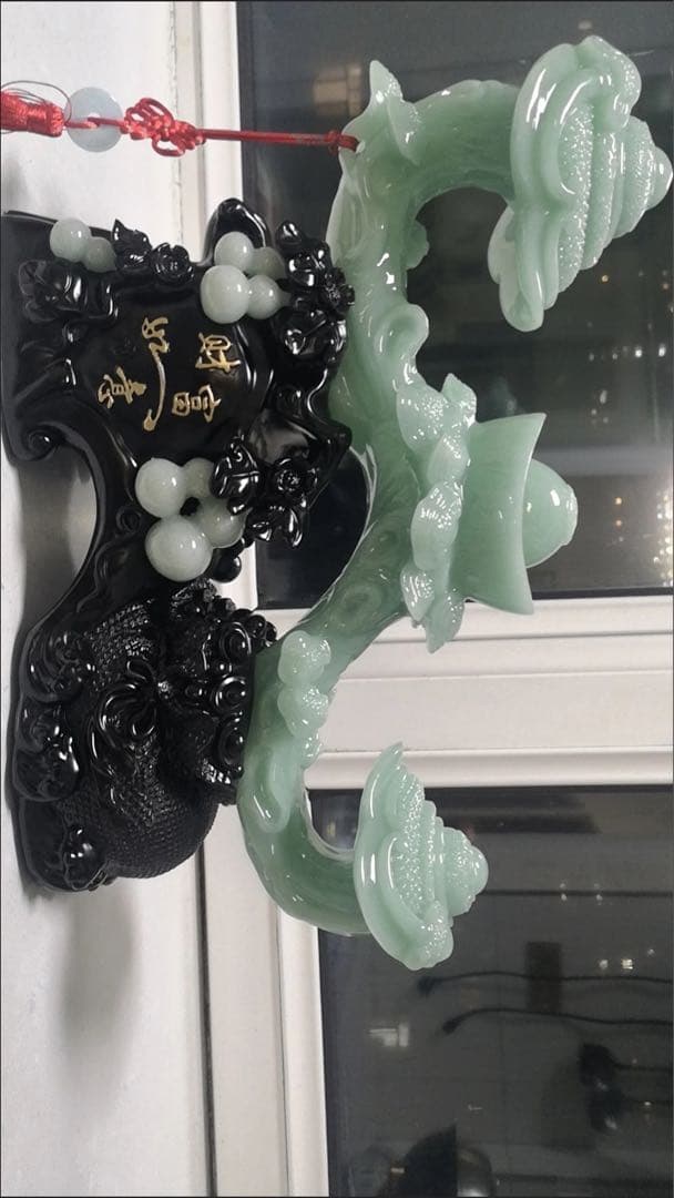 招き玉如意の置物