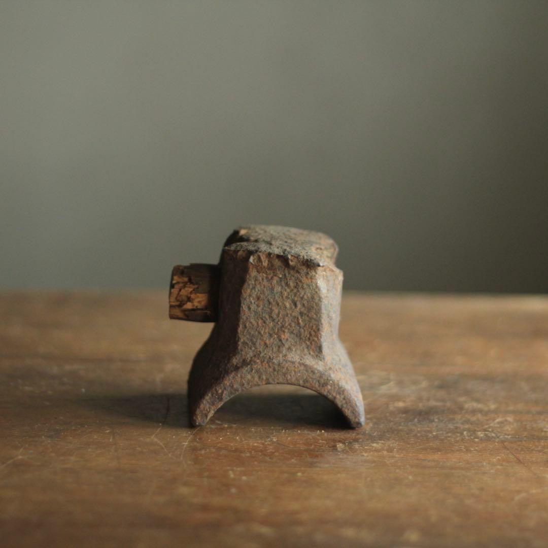 鉄塊 オブジェ 古道具 アンティーク デビルスタワーのような。